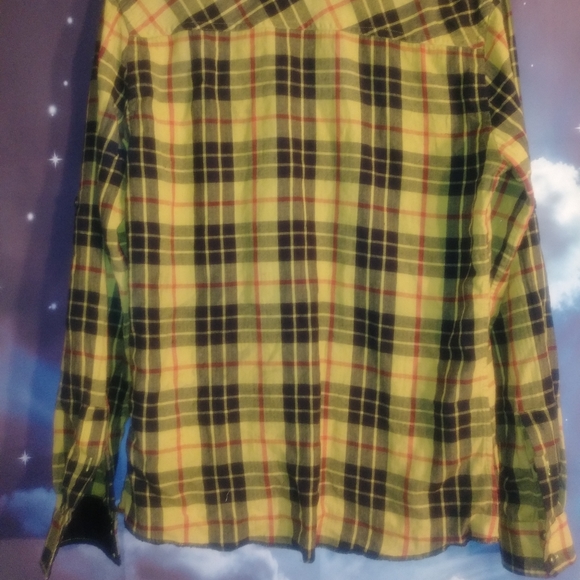 Yellow red black plaid button up down flannel - Picture 4 of 4